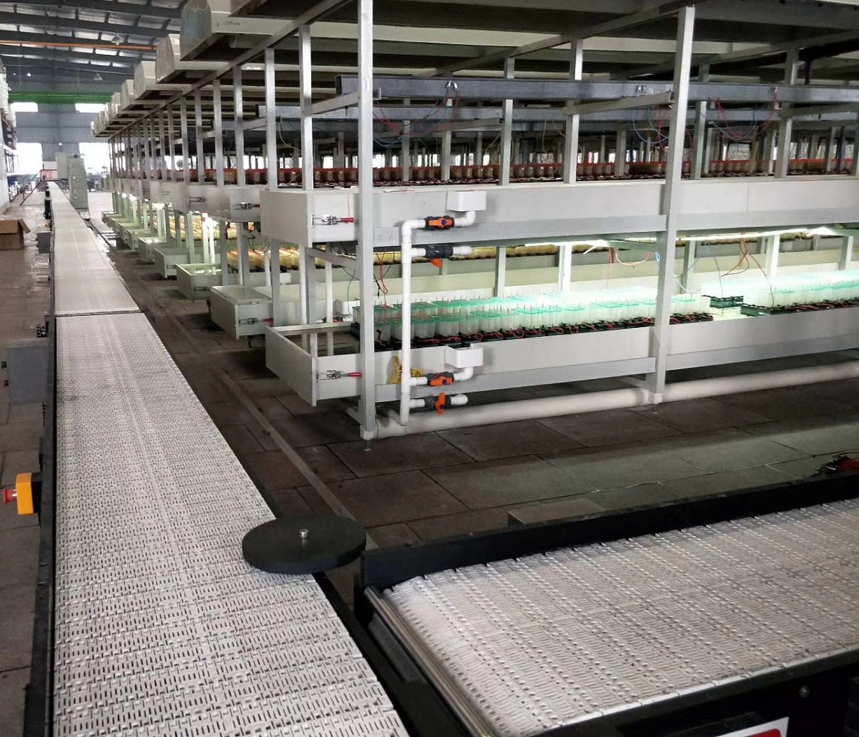 河南帶式輸送機(jī)性能，提升機(jī)廠家，螺旋輸送機(jī)注意事項(xiàng)，皮帶輸送線的應(yīng)用，刮板輸送機(jī)什么行業(yè)使用，鏈板式輸送機(jī)在工業(yè)的使用，礦用河南膠帶輸送機(jī)，螺旋式輸送機(jī)垃圾處理，鏈條輸送機(jī)承載.jpg